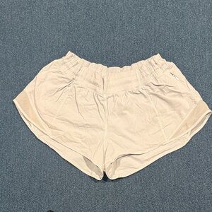 Women's Lululemon Cream Shorts